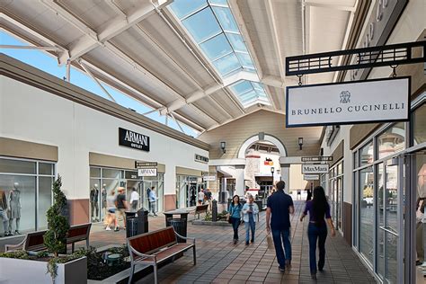 burberry abiti prima comunione|Burberry outlet store in Livermore Premium Outlets (Paragon .